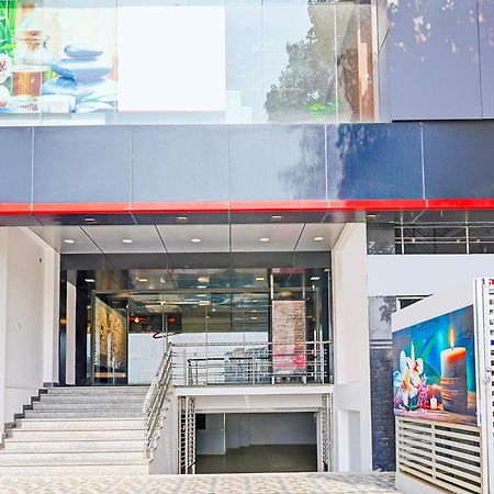 Super Collection O Niladri Road Hotel Kammasandra Exterior photo