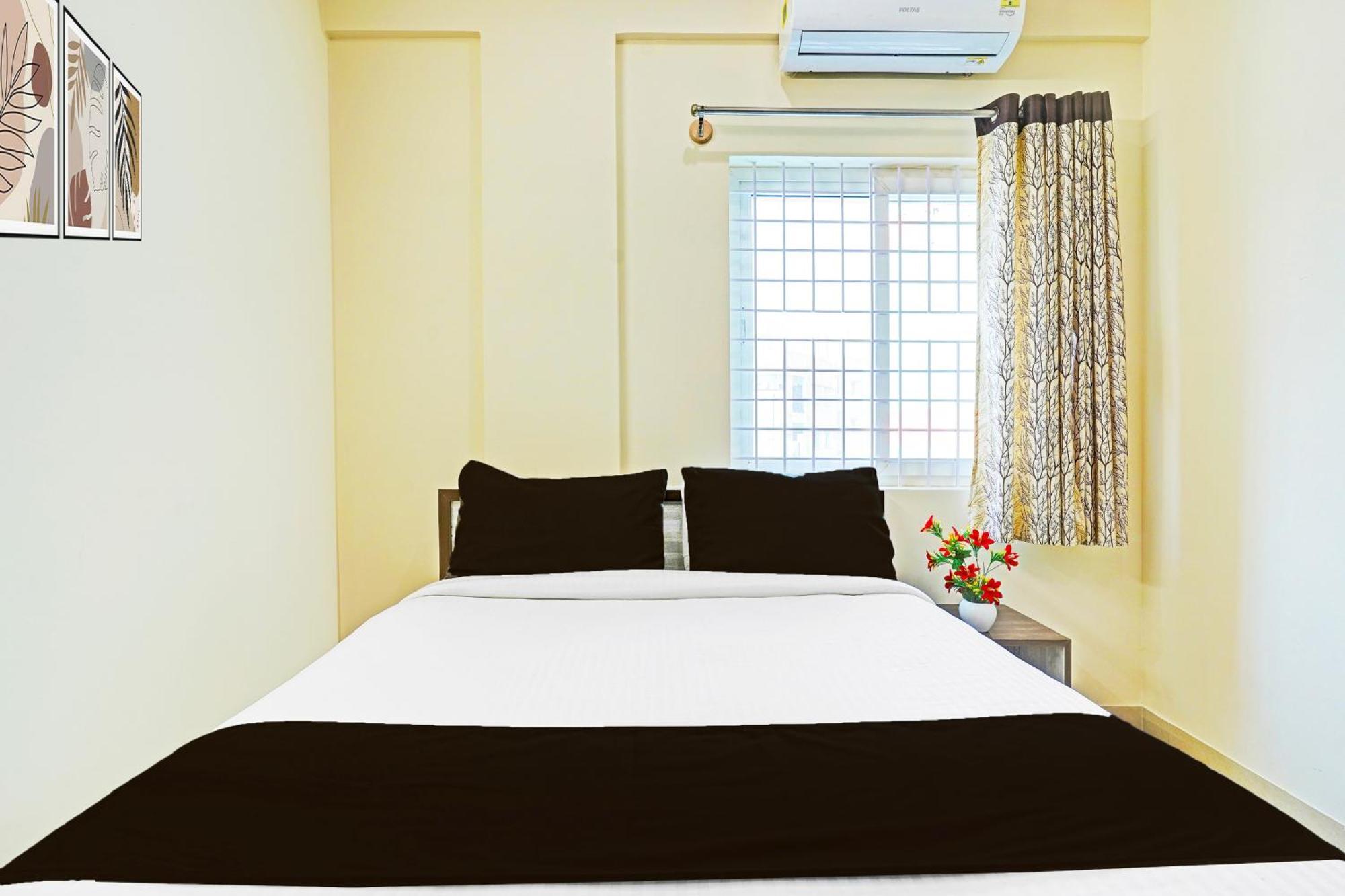 Super Collection O Niladri Road Hotel Kammasandra Exterior photo